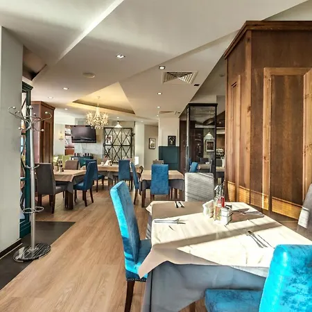 Belvedere Club 4* 반스코