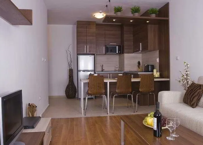 Aparthotel Belvedere Club 4*