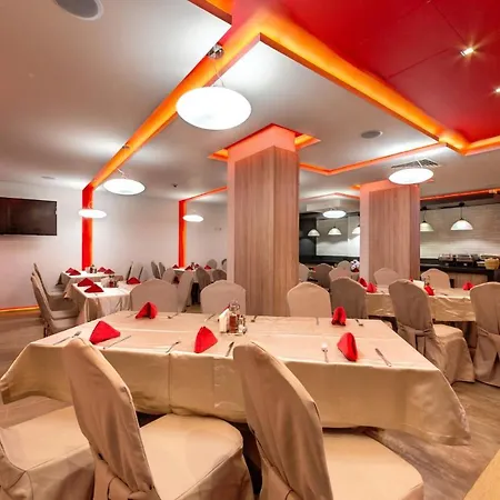 Belvedere Club 아파트호텔 반스코